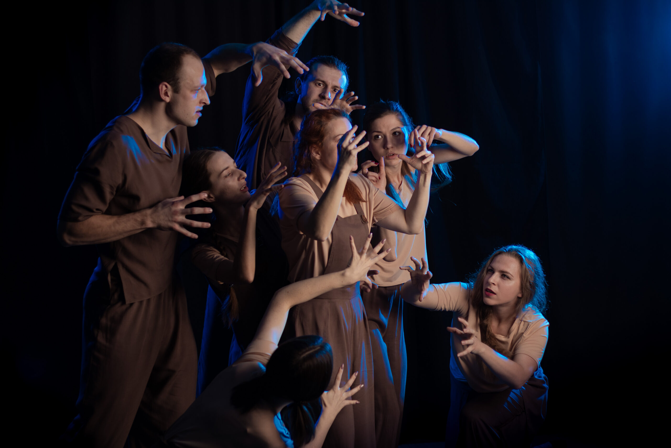 Gérer le Stress dans le Théâtre : Conseils pour une Performance Confidente